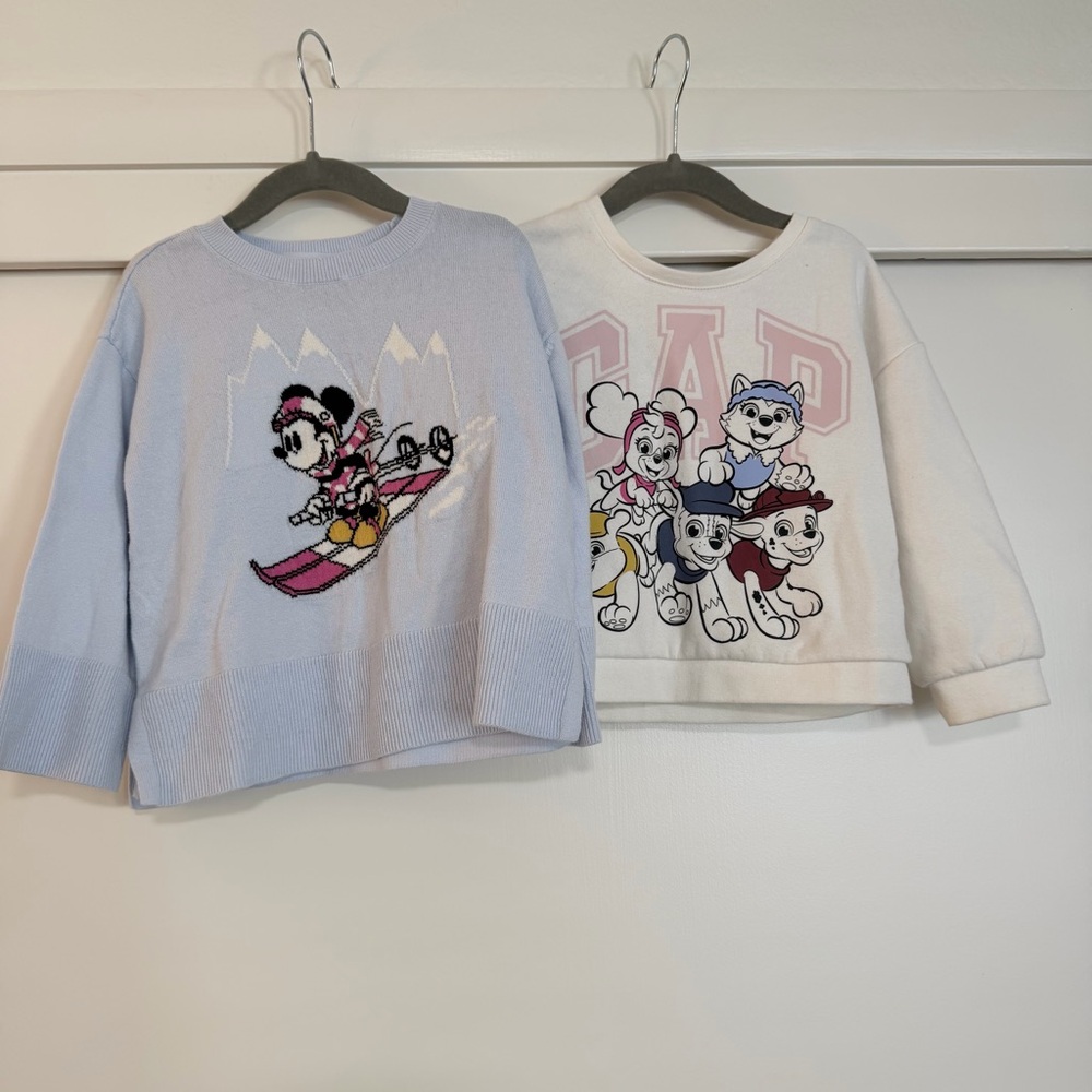 GAP Disney Kids Cartoon Character Sweaters‎ - Blue and White